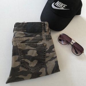 Zara Camo Jeans